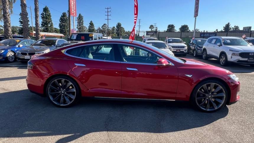 2015 Tesla Model S 5YJSA1E23FF107981