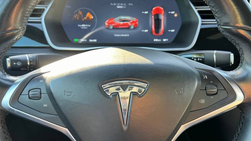 2015 Tesla Model S 5YJSA1E23FF107981