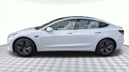 2019 Tesla Model 3 5YJ3E1EB3KF391339