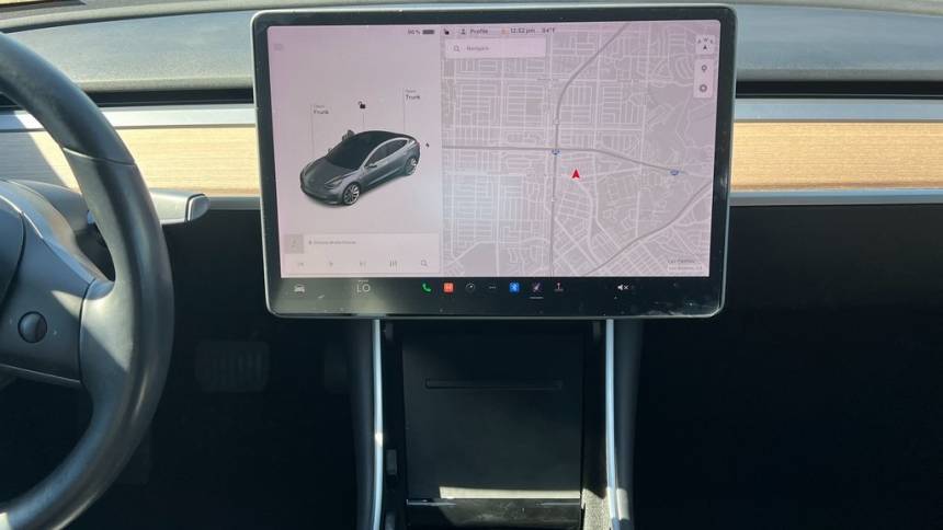 2018 Tesla Model 3 5YJ3E1EB2JF090706