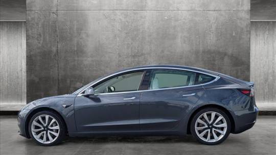 2020 Tesla Model 3 5YJ3E1EB7LF808270