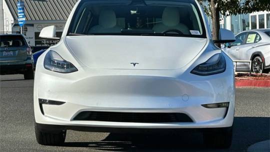 2021 Tesla Model Y 5YJYGDEE1MF195334