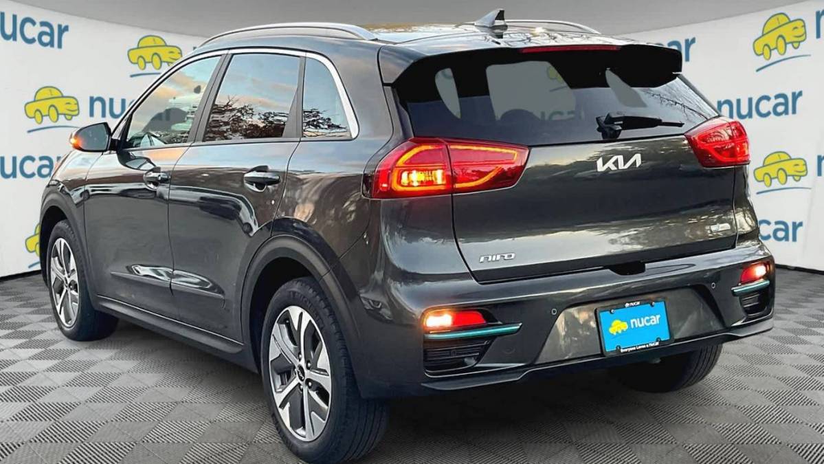 2022 Kia NIRO EV KNDCE3LG2N5120823