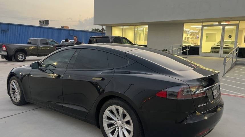 2018 Tesla Model S 5YJSA1E28JF281456