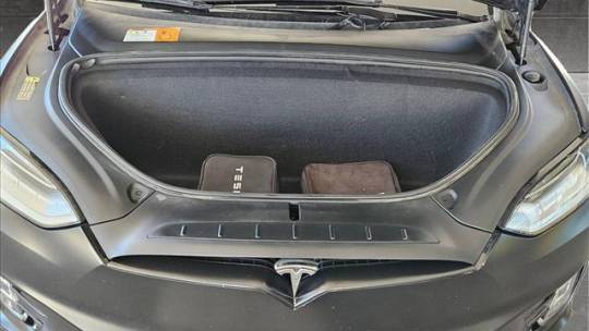 2017 Tesla Model X 5YJXCAE23HF075360