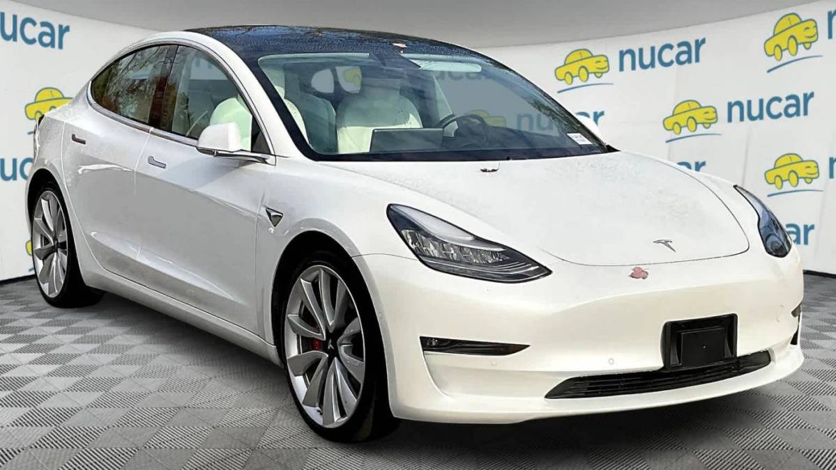 2019 Tesla Model 3 5YJ3E1EB3KF470073