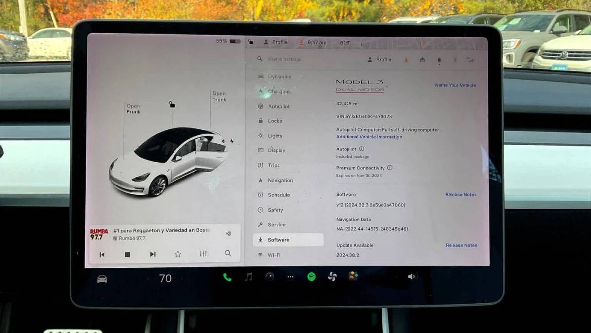 2019 Tesla Model 3 5YJ3E1EB3KF470073