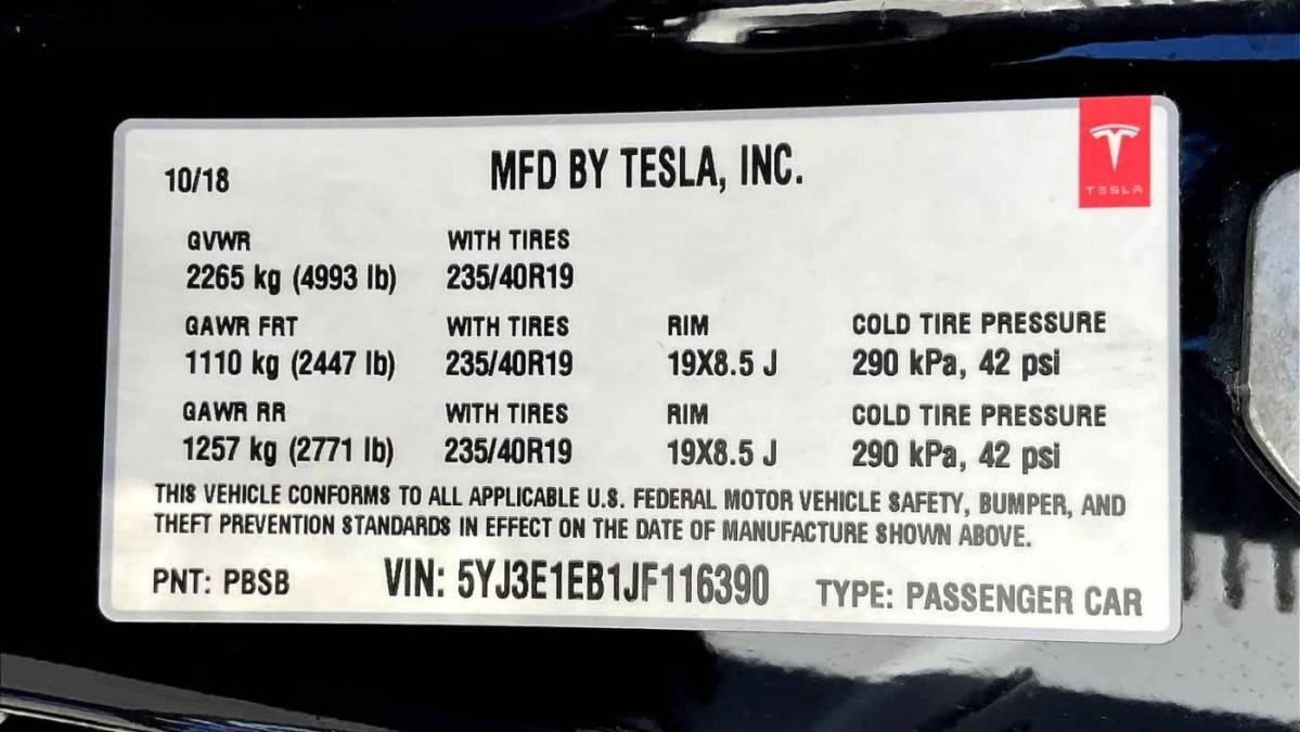 2018 Tesla Model 3 5YJ3E1EB1JF116390