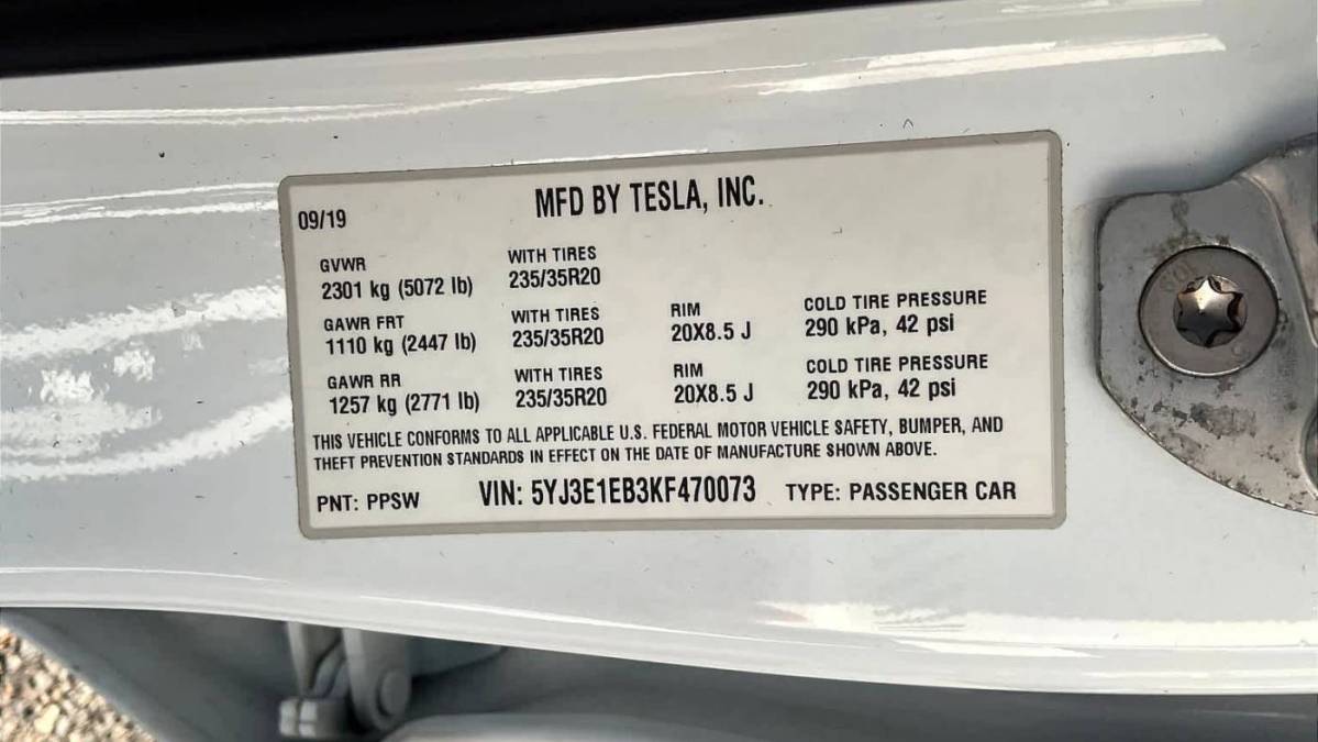 2019 Tesla Model 3 5YJ3E1EB3KF470073