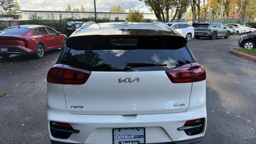 2022 Kia NIRO EV KNDCC3LG7N5137509