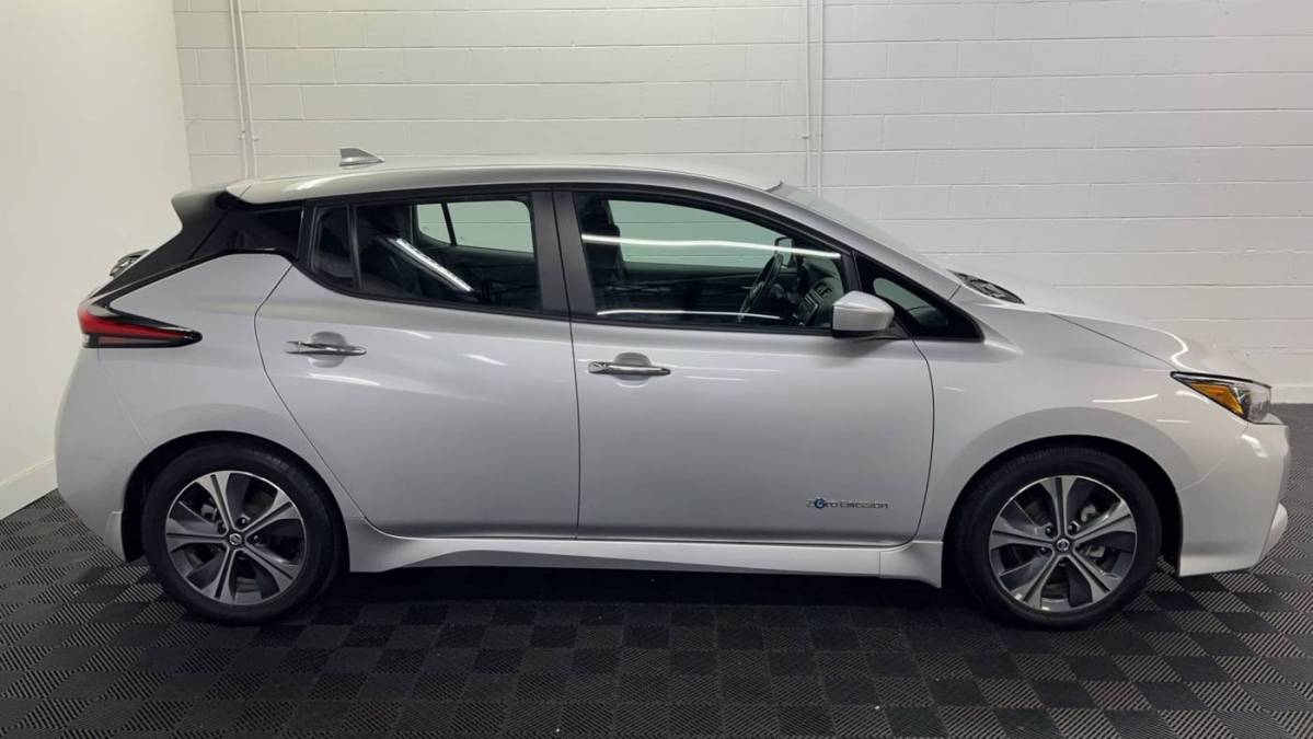 2019 Nissan LEAF 1N4AZ1CP0KC313176