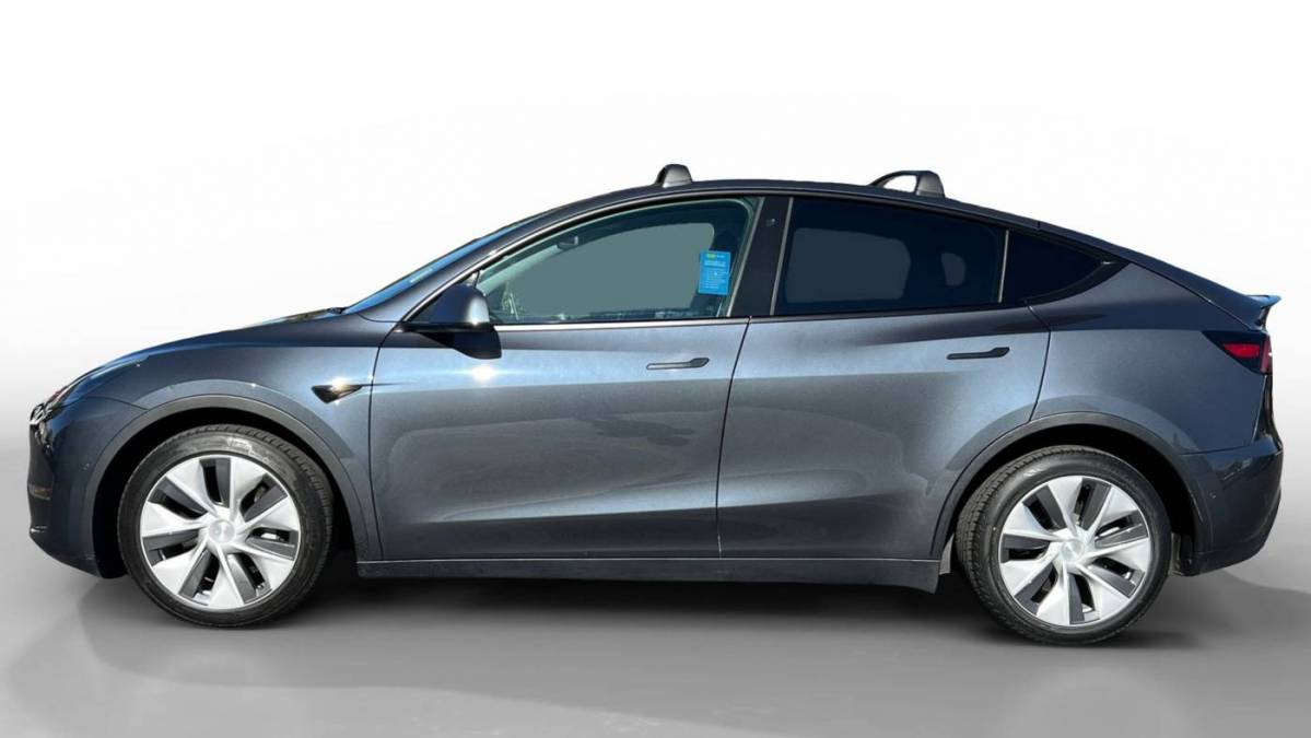 2021 Tesla Model Y 5YJYGDEE1MF149521