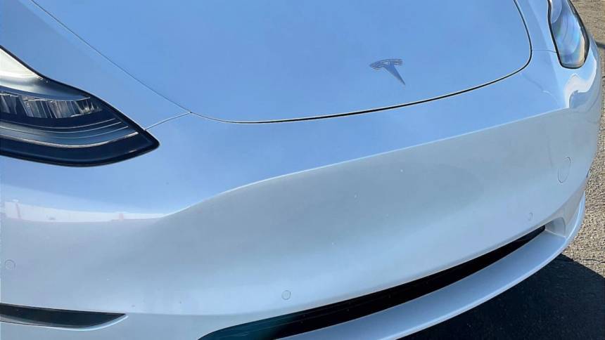 2020 Tesla Model Y 5YJYGDEE5LF015481