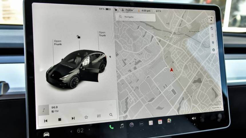 2021 Tesla Model Y 5YJYGDEE1MF311549