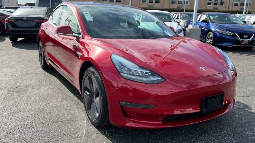 2018 Tesla Model 3 5YJ3E1EA3JF062744