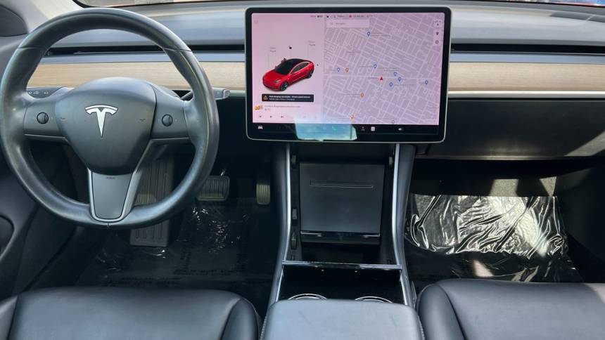 2018 Tesla Model 3 5YJ3E1EA3JF062744