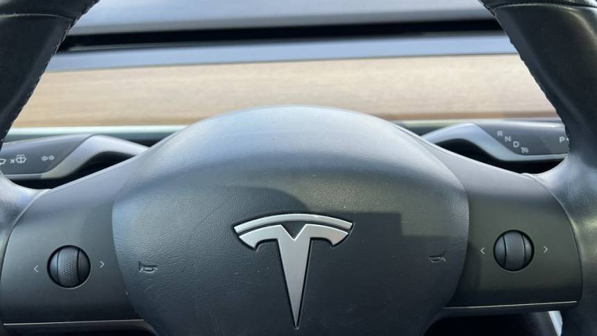 2018 Tesla Model 3 5YJ3E1EA3JF062744