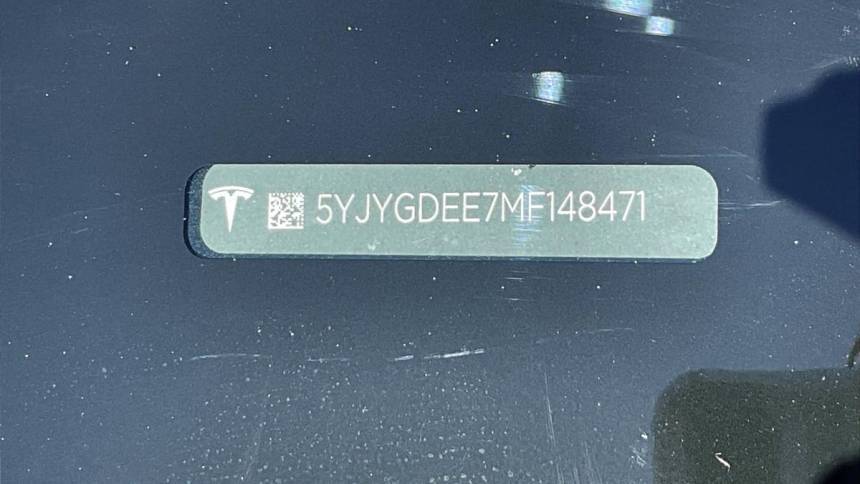 2021 Tesla Model Y 5YJYGDEE7MF148471