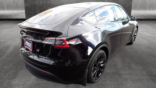 2021 Tesla Model Y 5YJYGDEE6MF186032