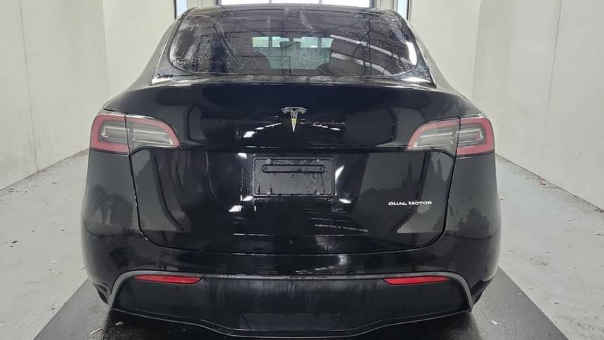 2021 Tesla Model Y 5YJYGDEE0MF298339