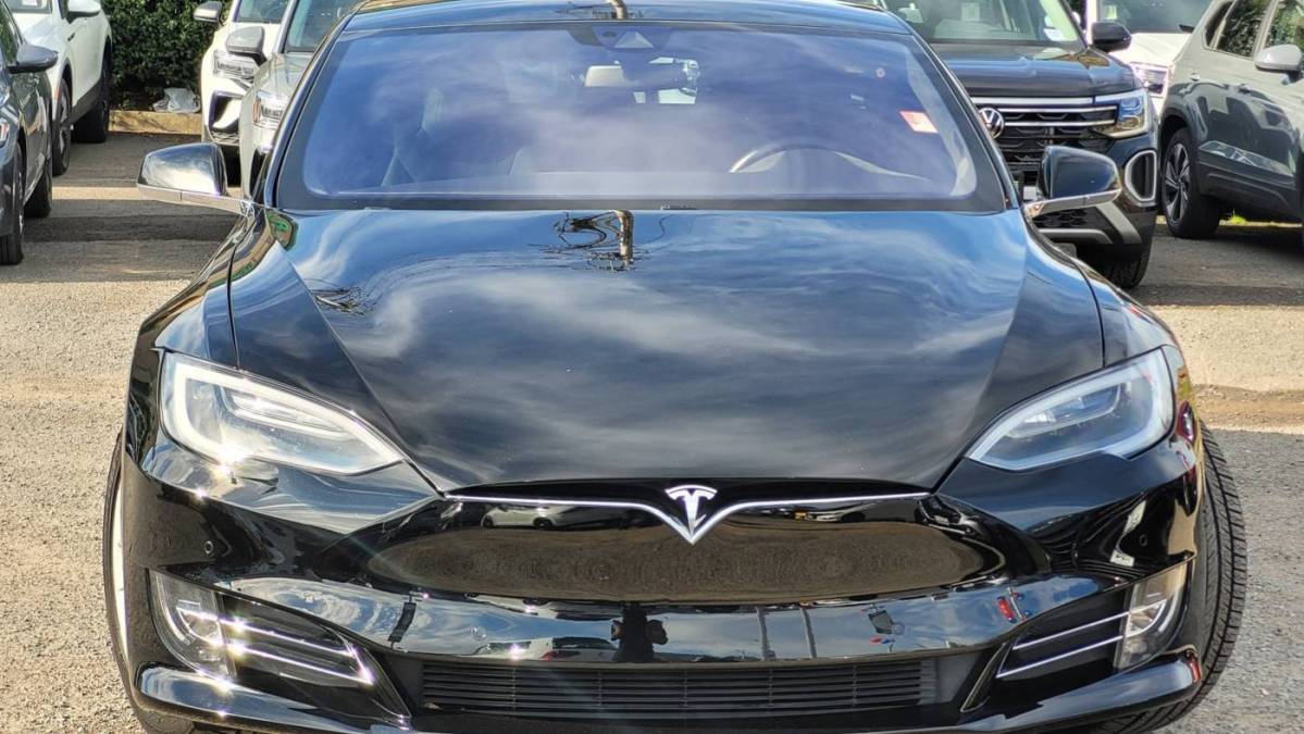 2016 Tesla Model S 5YJSA1E14GF162271