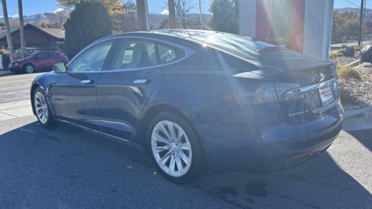 2017 Tesla Model S 5YJSA1E19HF218285