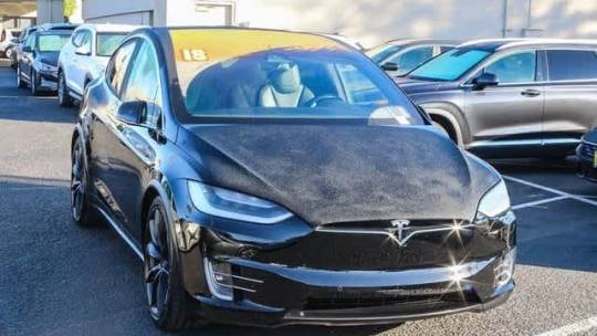 2018 Tesla Model X 5YJXCBE40JF128089