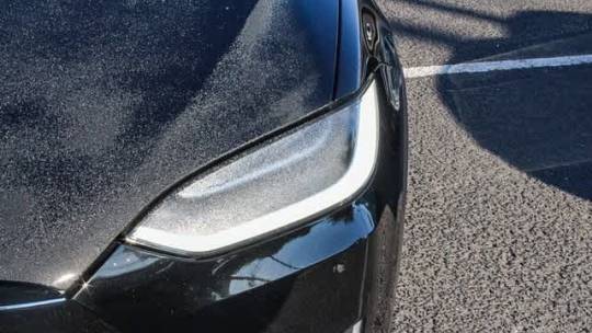 2018 Tesla Model X 5YJXCBE40JF128089