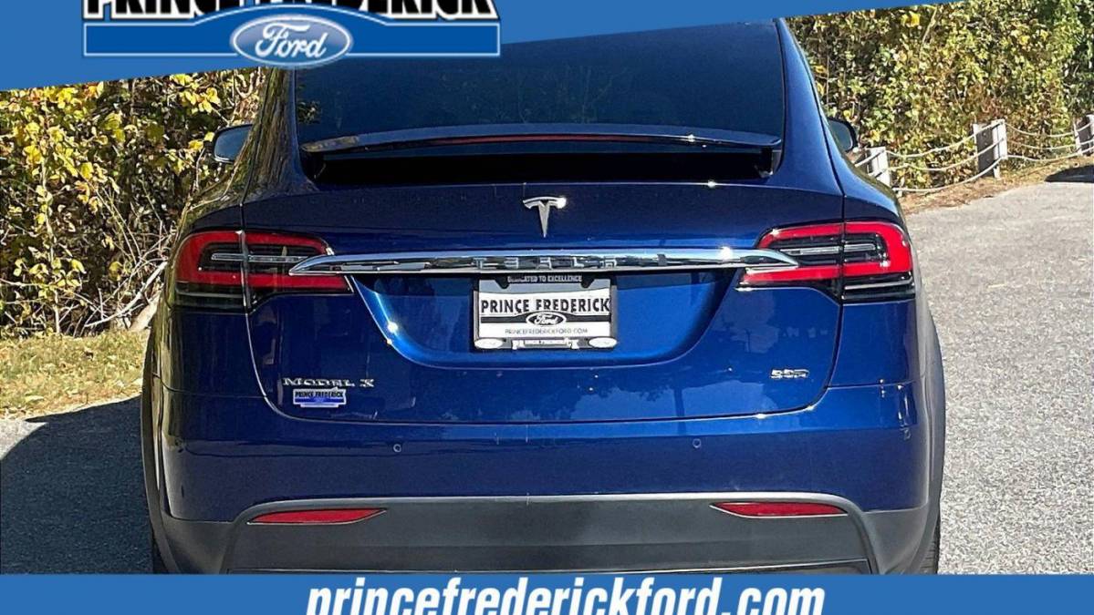 2016 Tesla Model X 5YJXCBE24GF007038