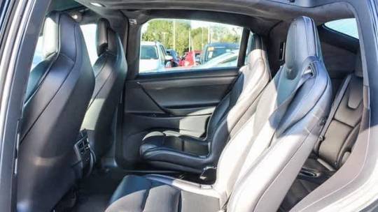 2018 Tesla Model X 5YJXCBE40JF128089