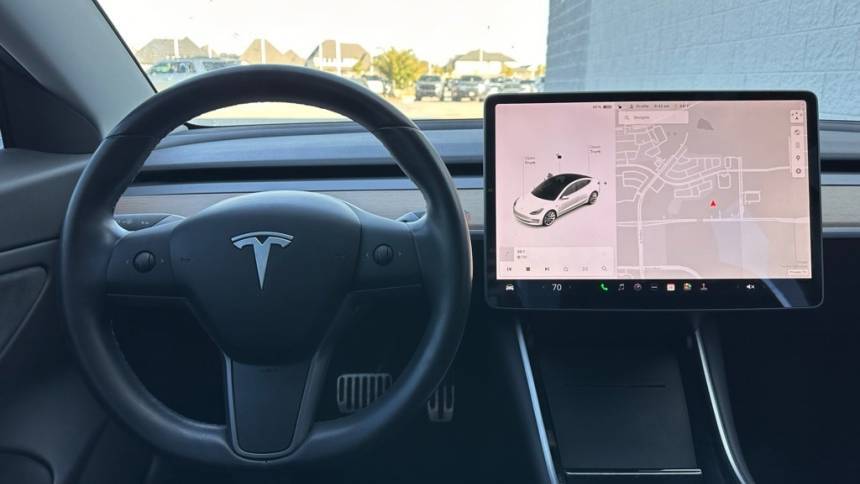 2019 Tesla Model 3 5YJ3E1EB6KF211433