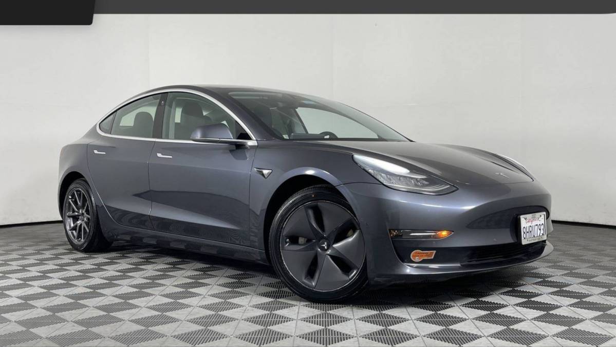 2018 Tesla Model 3 5YJ3E1EB7JF144789