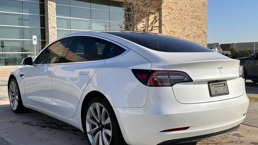 2019 Tesla Model 3 5YJ3E1EB6KF211433