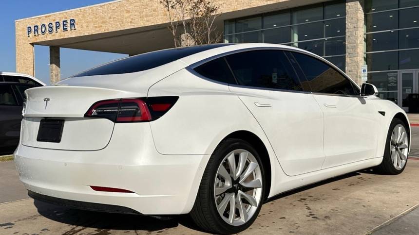 2019 Tesla Model 3 5YJ3E1EB6KF211433