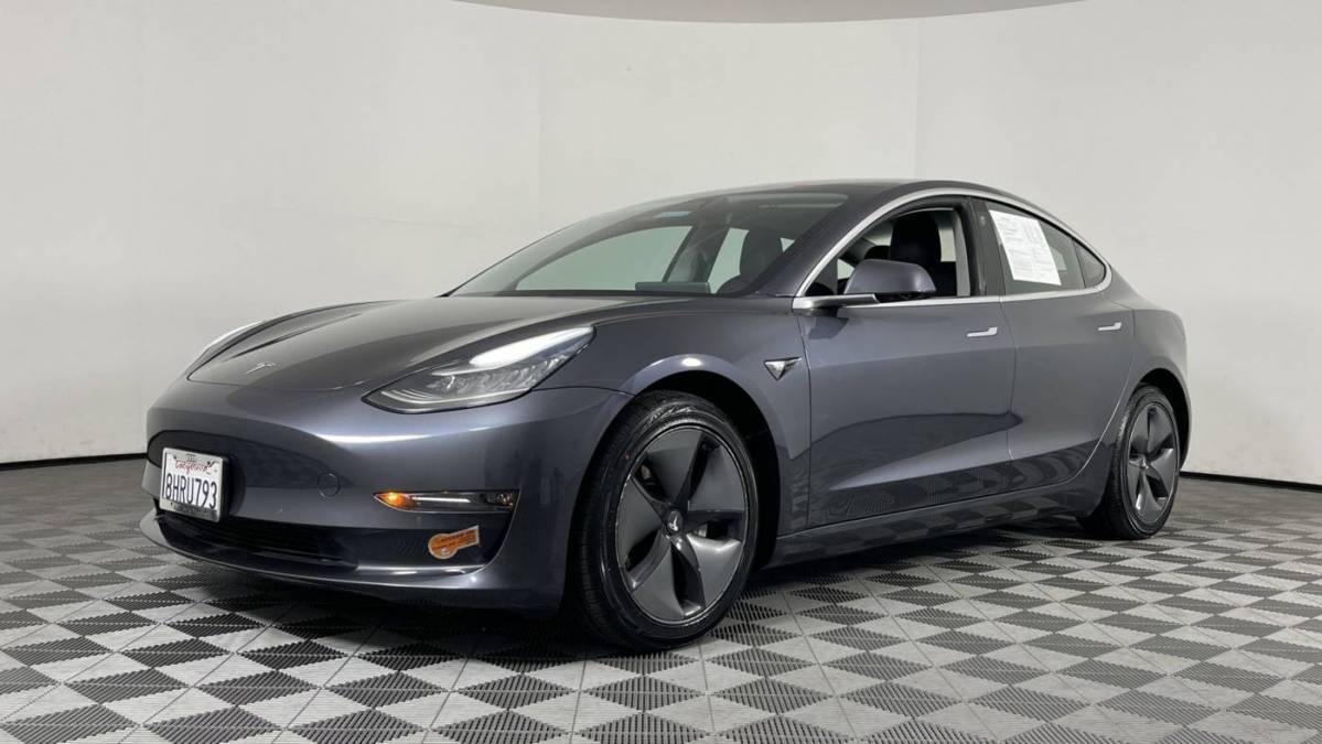 2018 Tesla Model 3 5YJ3E1EB7JF144789