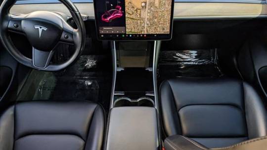 2018 Tesla Model 3 5YJ3E1EA3JF027539