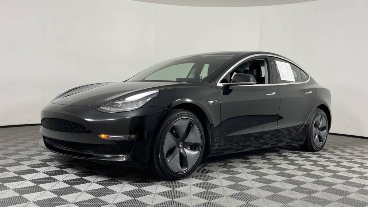 2019 Tesla Model 3 5YJ3E1EAXKF321490