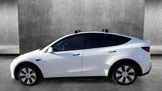 2021 Tesla Model Y 5YJYGDEE6MF074864