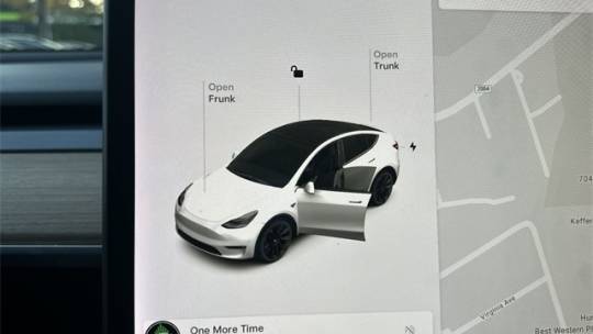 2021 Tesla Model Y 5YJYGDEE5MF304541