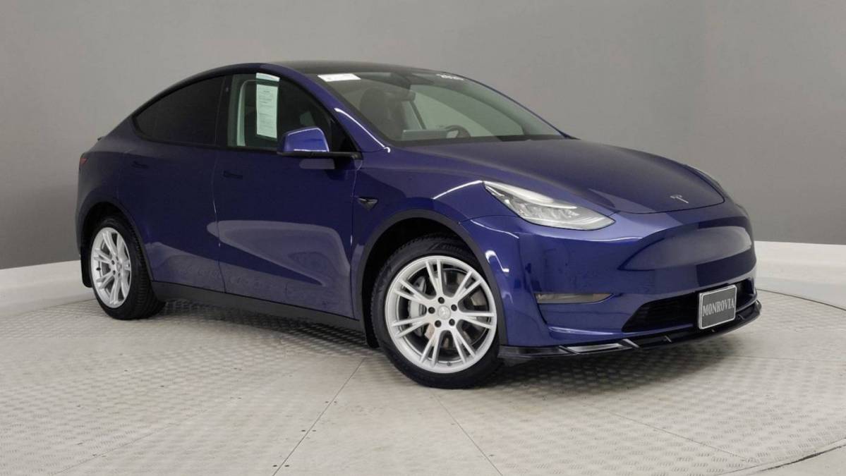 2020 Tesla Model Y 5YJYGDEE7LF057912