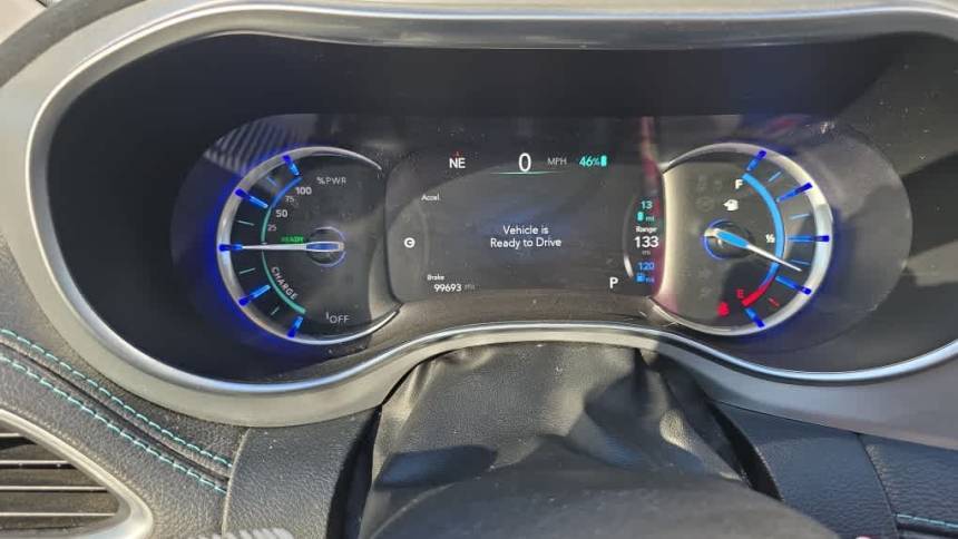 2018 Chrysler Pacifica Hybrid 2C4RC1N72JR295040