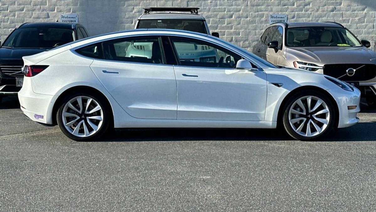 2019 Tesla Model 3 5YJ3E1EB0KF494279