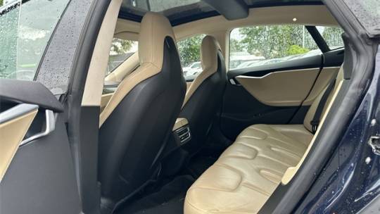 2015 Tesla Model S 5YJSA1H20FFP74888