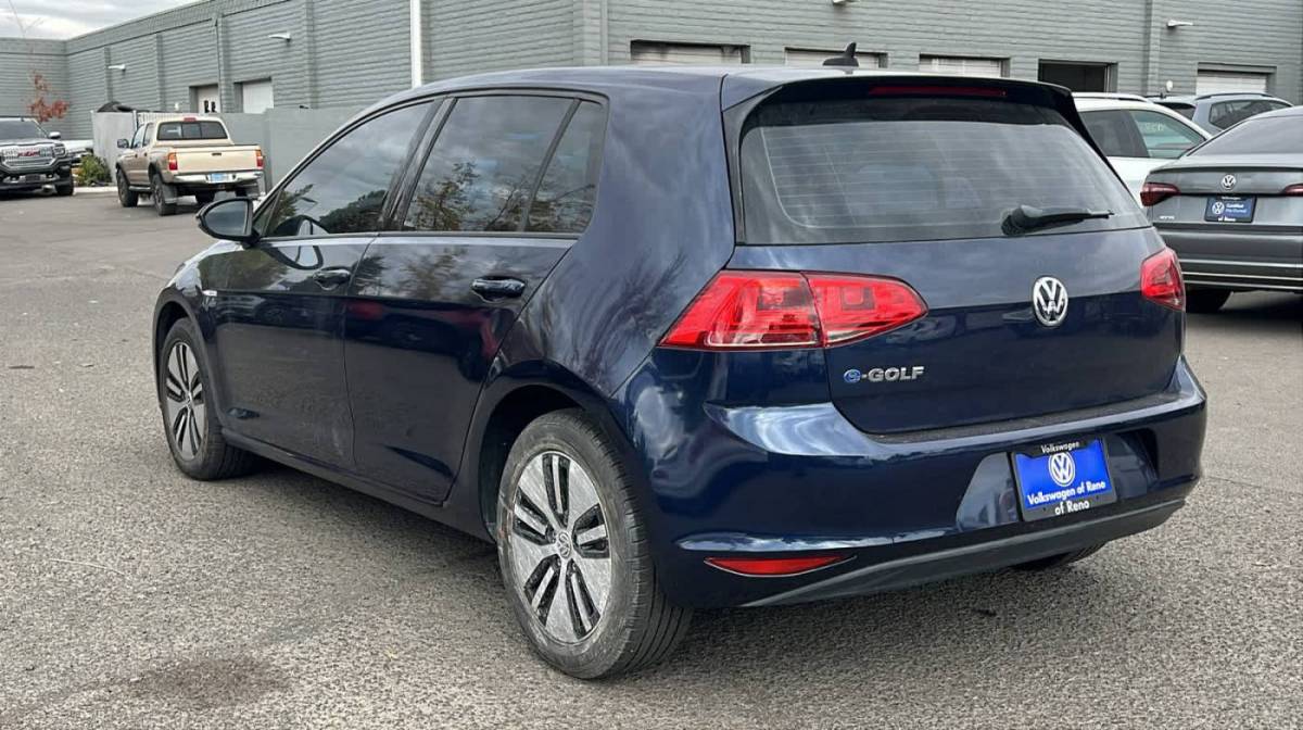 2016 Volkswagen e-Golf WVWKP7AU0GW913136