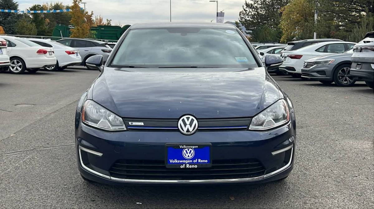 2016 Volkswagen e-Golf WVWKP7AU0GW913136