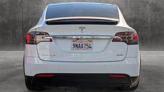 2016 Tesla Model X 5YJXCBE22GF005160