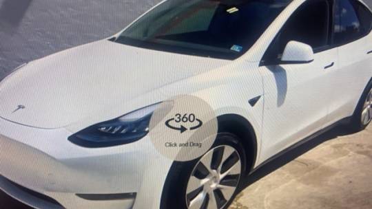 2020 Tesla Model Y 5YJYGDEE8LF047096