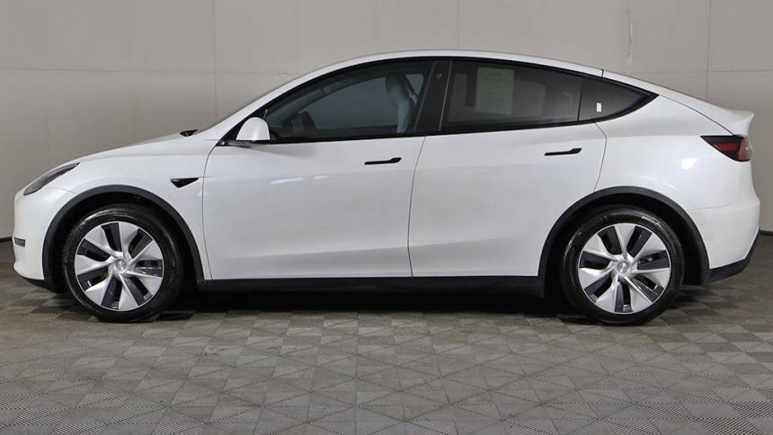 2020 Tesla Model Y 5YJYGDEE9LF027455