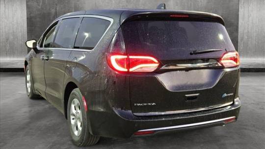 2018 Chrysler Pacifica Hybrid 2C4RC1H77JR126899