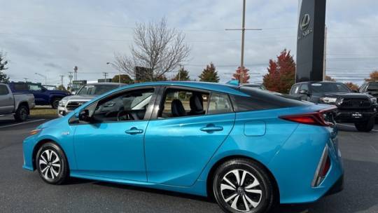 2017 Toyota Prius Prime JTDKARFPXH3005277